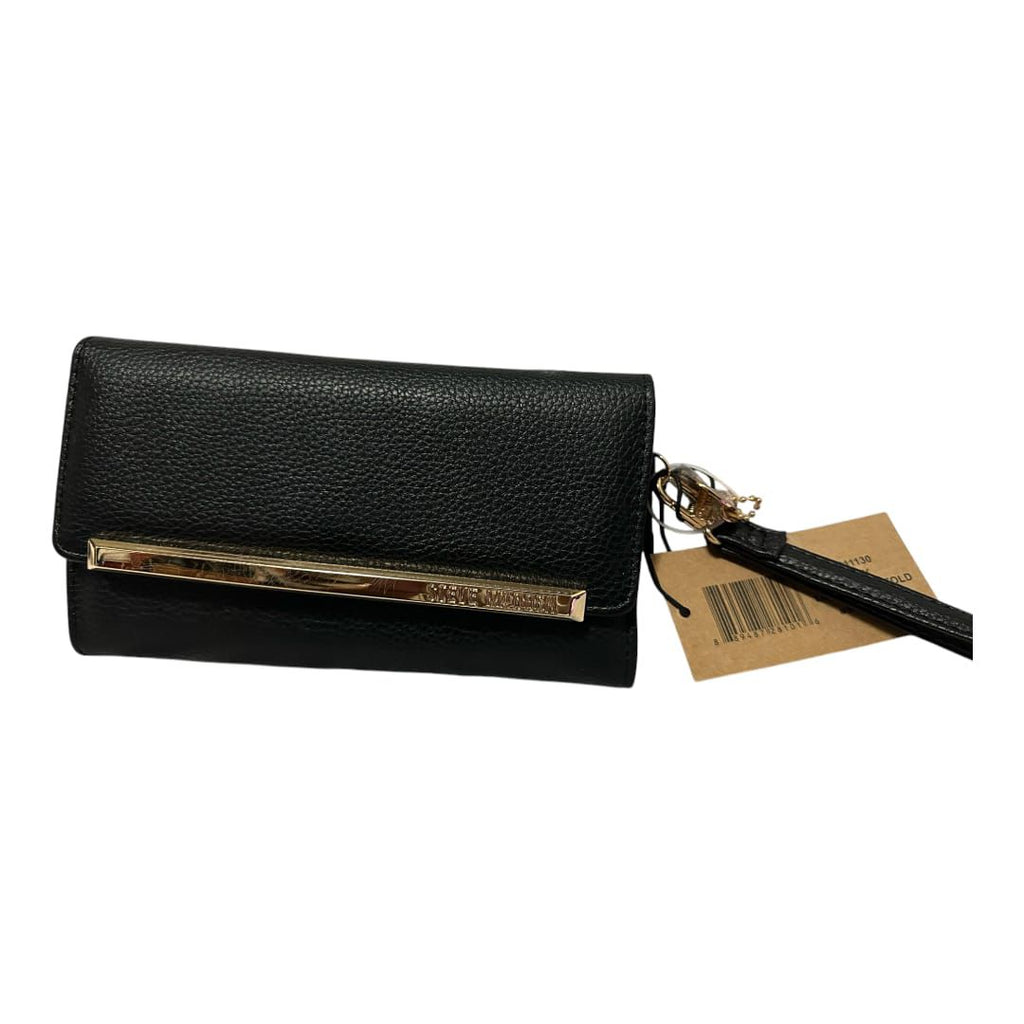 Cartera Steve Madden Negra – Estilo Clutch con Detalle Dorado